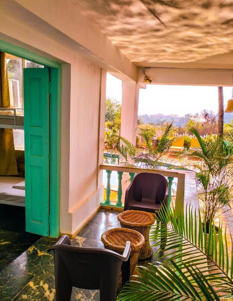 Turquoiise House Hotel Morjim Kültér fotó