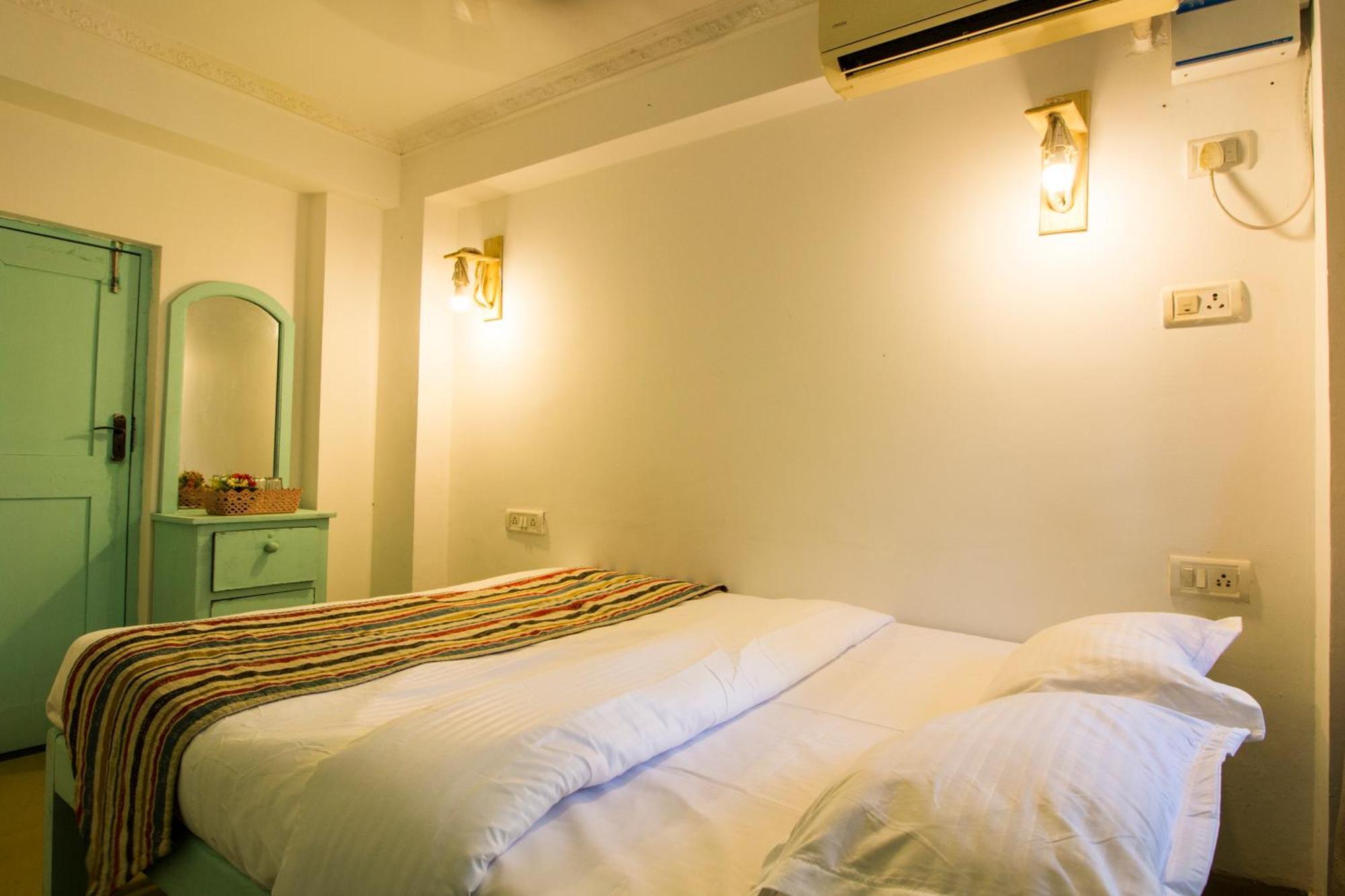 Turquoiise House Hotel Morjim Kültér fotó
